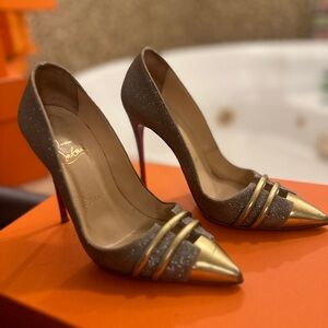 Christian Louboutin Pumps!